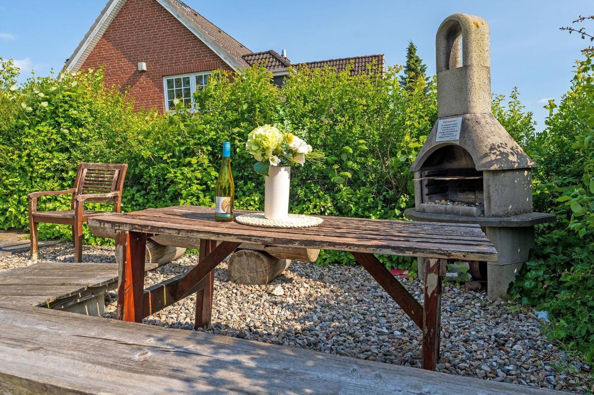 Steffis Vogelnest Apartamento Scharbeutz Exterior foto